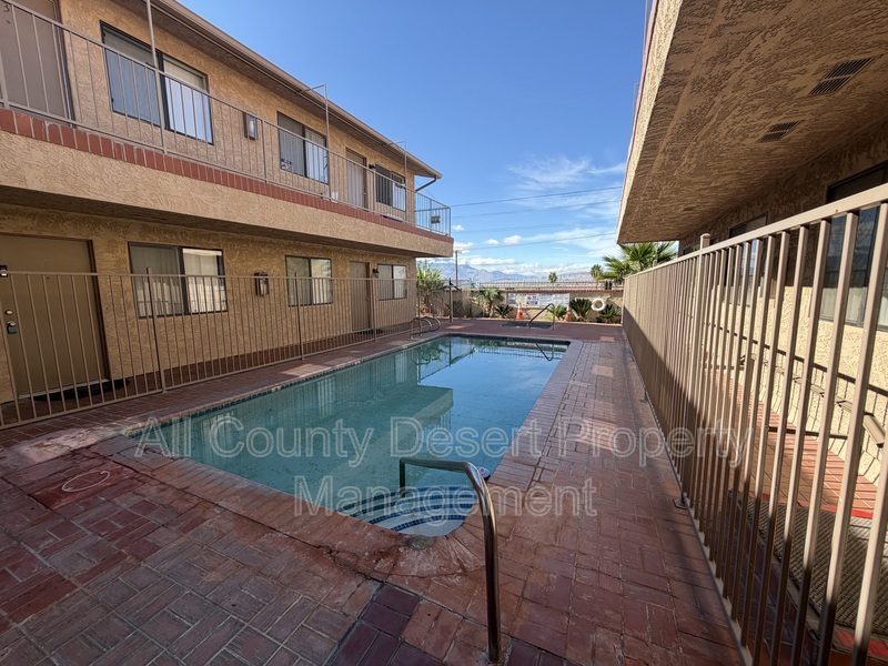 Desert Hot Springs Condo: 13079 Eliseo Road