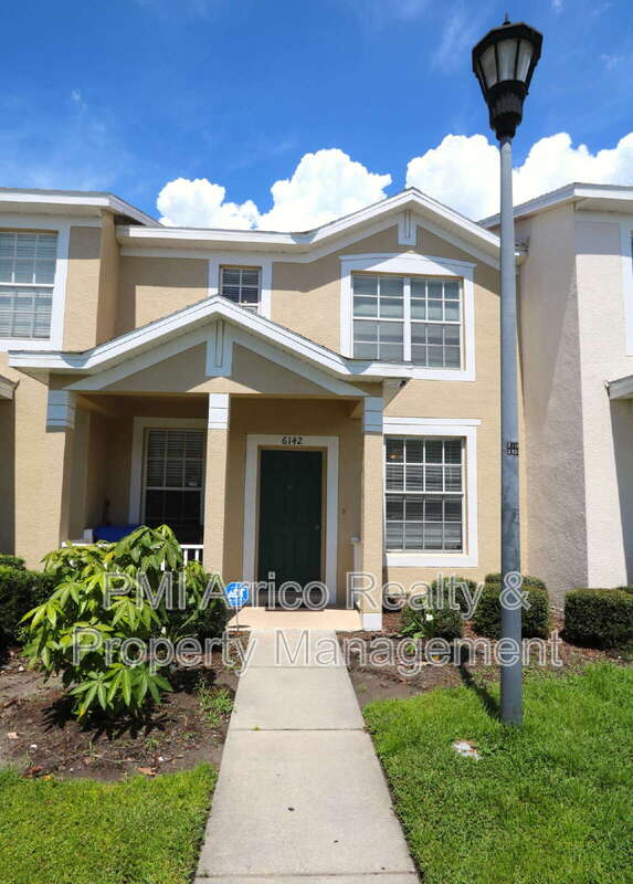 Riverview Townhome: 6142 Olivedale Dr