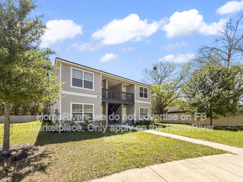 Jacksonville Condo: 7656 Mailes Ct