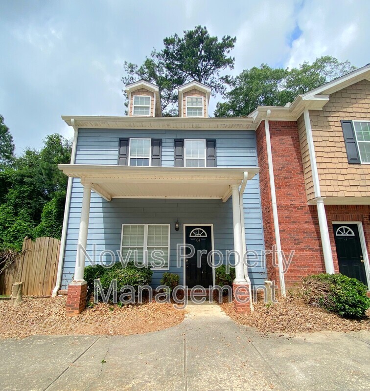 Carrollton Townhome: 145 Bowen Street