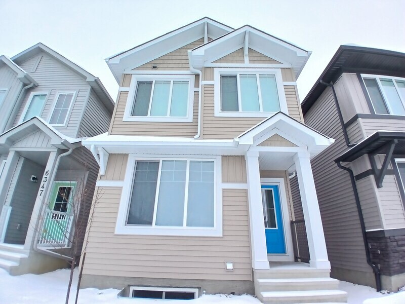Edmonton House: 6351 King Wynd SW