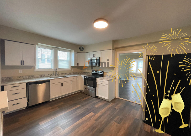 Michigan City Condo: 1204 Manhattan Street Lower