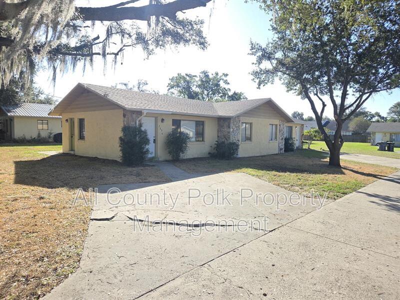 Lakeland Condo: 265 Leelon Rd