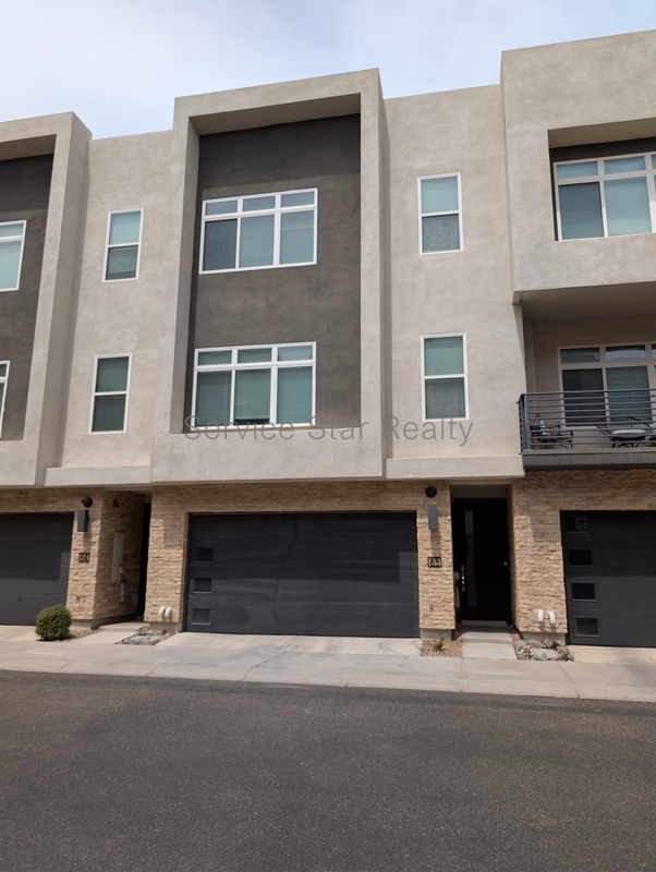 Scottsdale Townhome: 6850 E Mcdowell Rd