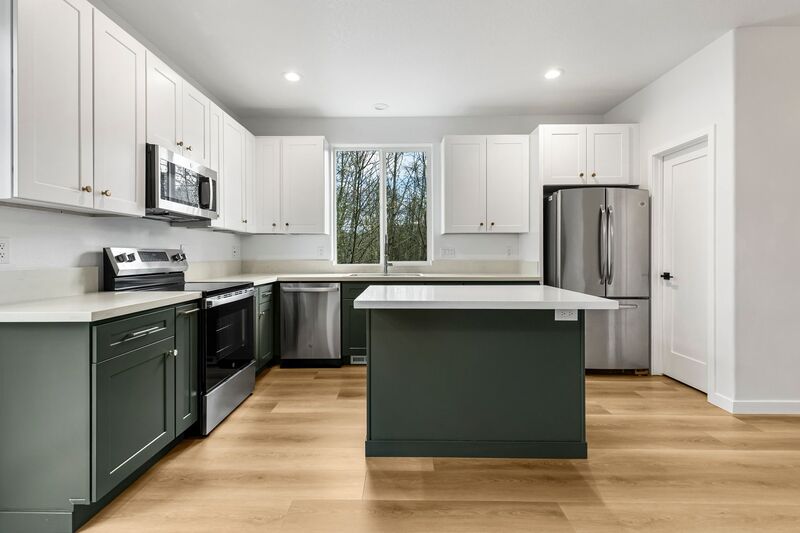 Portland House: 3940 NW 148th Pl