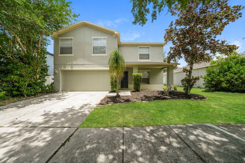Zephyrhills House: 30825 Temple Stand Ave