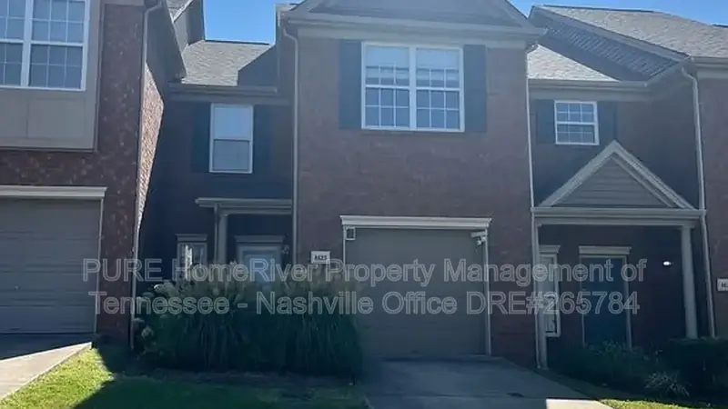 Brentwood House: 8625 Altesse Way