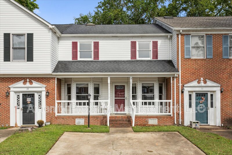 Poquoson Condo: 32 Wainwright Drive W - 1