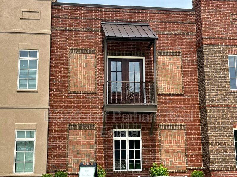 Columbus Condo: 6801 River Rd Building I