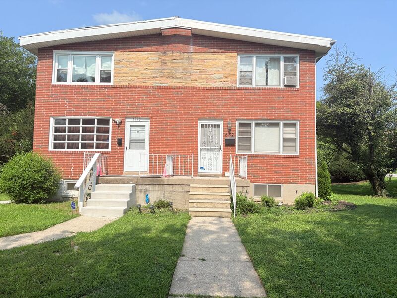 Baltimore House: 6192 Northwood Dr