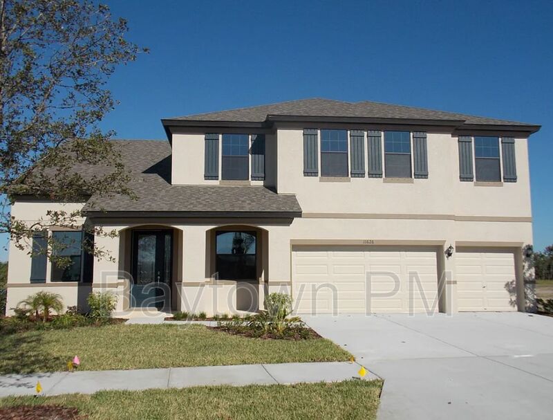 Riverview House: 11626 Iris Spring Ct