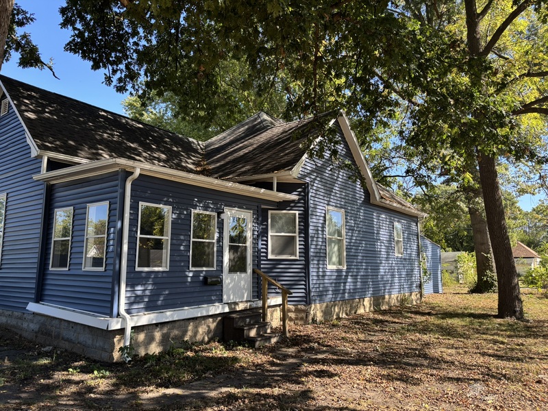 Terre Haute House: 1220 S 11th St