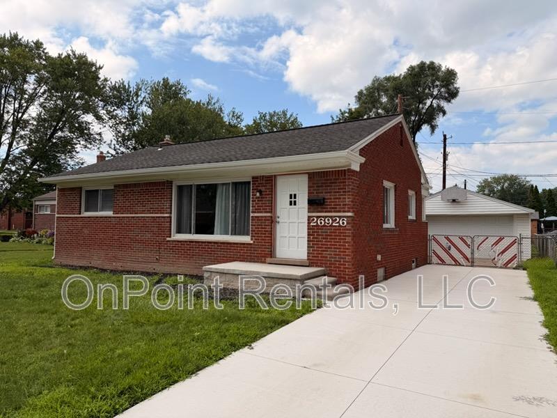 Redford Charter Township House: 26926 Dover