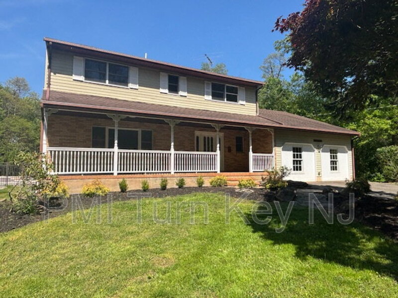 Princeton House: 127 Stockton Avenue