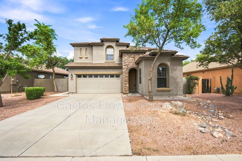 Gilbert House: 3628 E Janelle Way