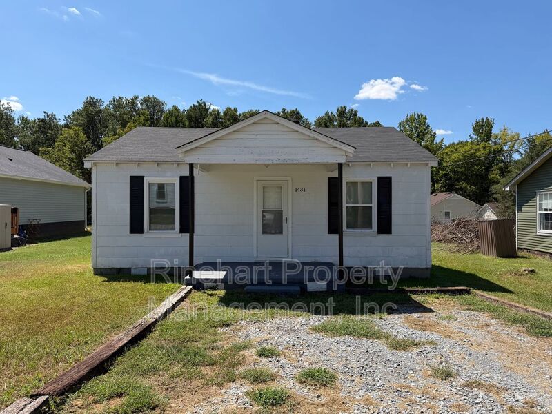 Rock Hill House: 1431 Edgewood Drive