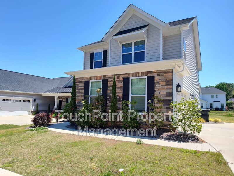 Rock Hill House: 170 Pine Eagle Drive