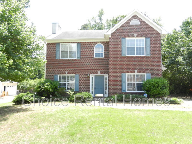 Hoover House: 2211 Summer Ridge Drive