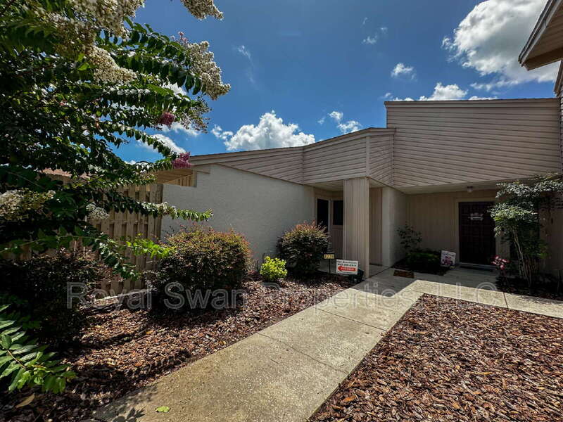 Mulberry Condo: 4228 Oak Loop