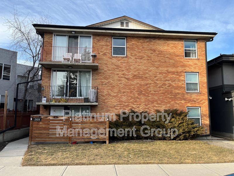 Calgary House: 2024 35 Avenue SW