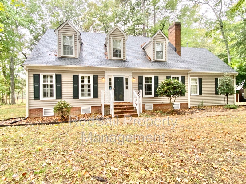 Smithfield House: 114 Barclay Cres