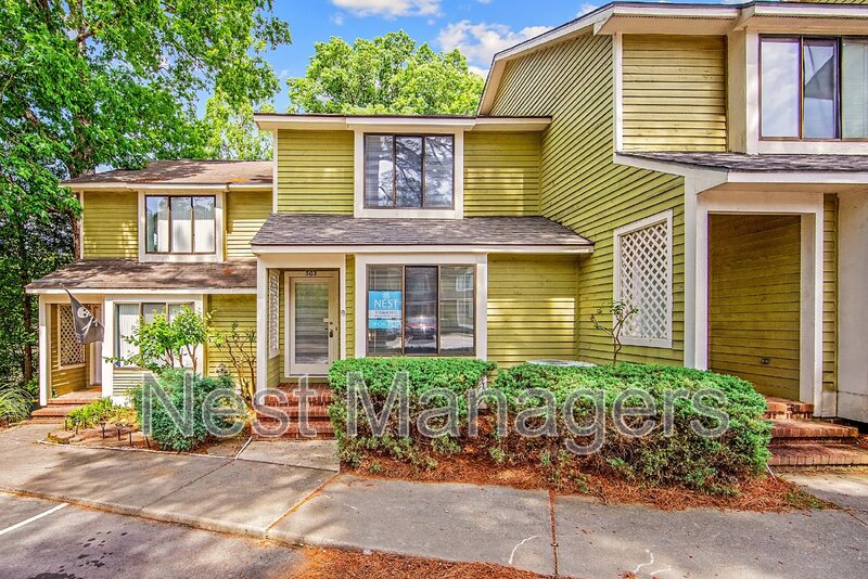 Fayetteville House: 503 Cypress Trace Drive