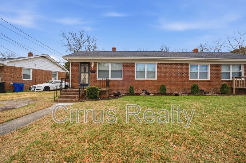 Portsmouth Condo: 1 Shelby St