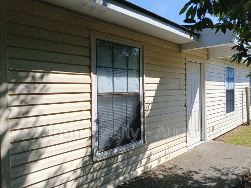 Augusta House: 1730 Hicks Street