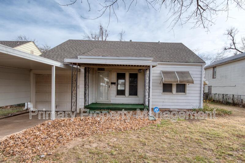 Oklahoma City House: 1132 Saint Clair Avenue