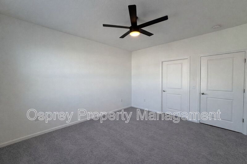 Bright & Stylish Condo in Spence Crossing with Open Layout  - Photo 11