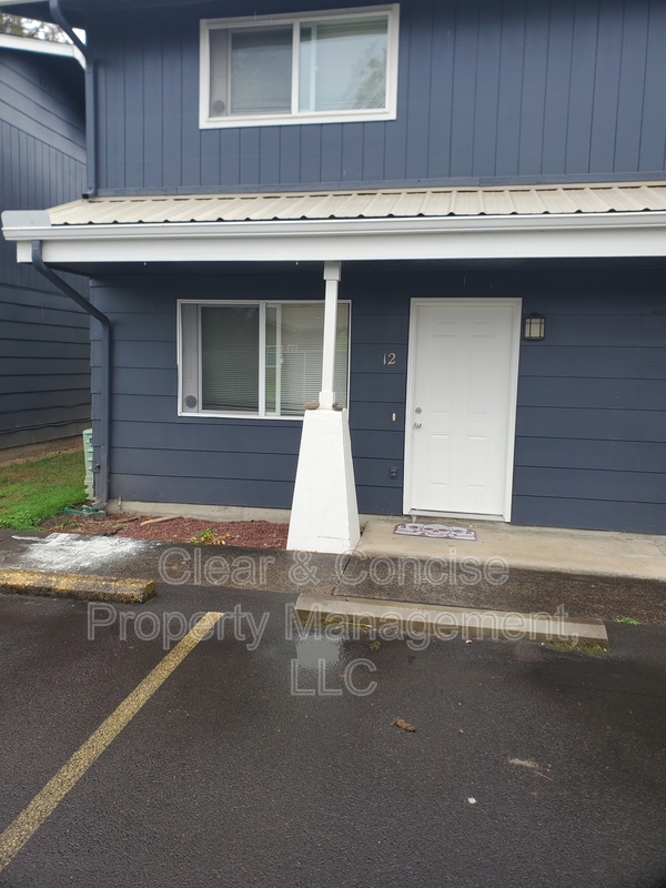 Veneta Condo: 25182 East Broadway Avenue - 14
