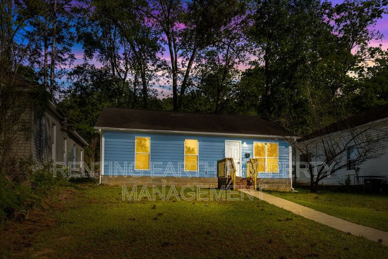 Birmingham House: 7229 3rd Avenue South