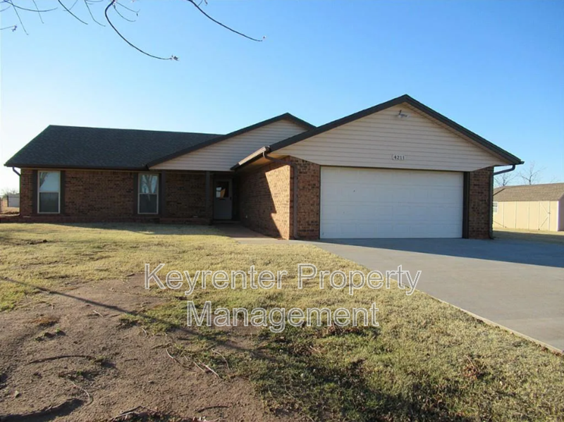 Piedmont House: 4211 Koerner Dr NE