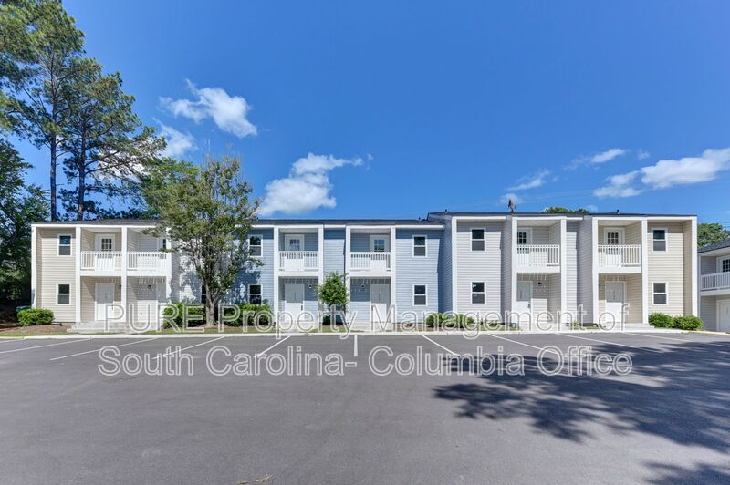 Columbia House: 308 Percival Rd