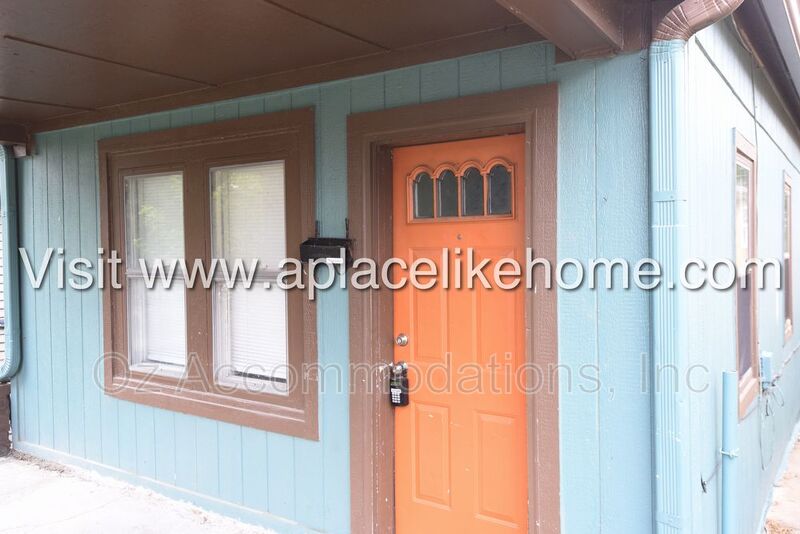 Kansas City House: 745 Pacific Ave