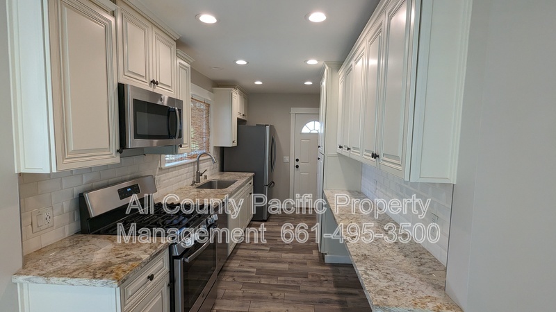 South Pasadena Condo: 1407 Monterey Rd