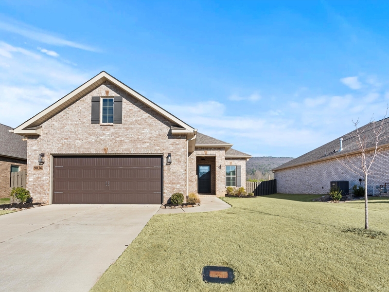 Gurley House: 9036 Mountain Preserve Boulevard Southeast