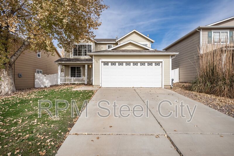 Pueblo House: 2231 Meadowlark Ln