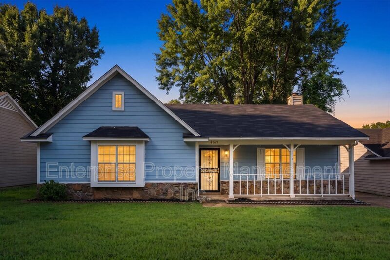 Primary photo of 4569 Columbia Woods Ln, Millington, TN 38053