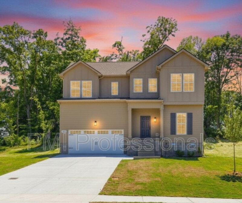 La Vergne House: 408 Legions Ct