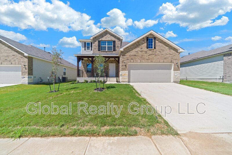Converse House: 6735 Shiraz Way