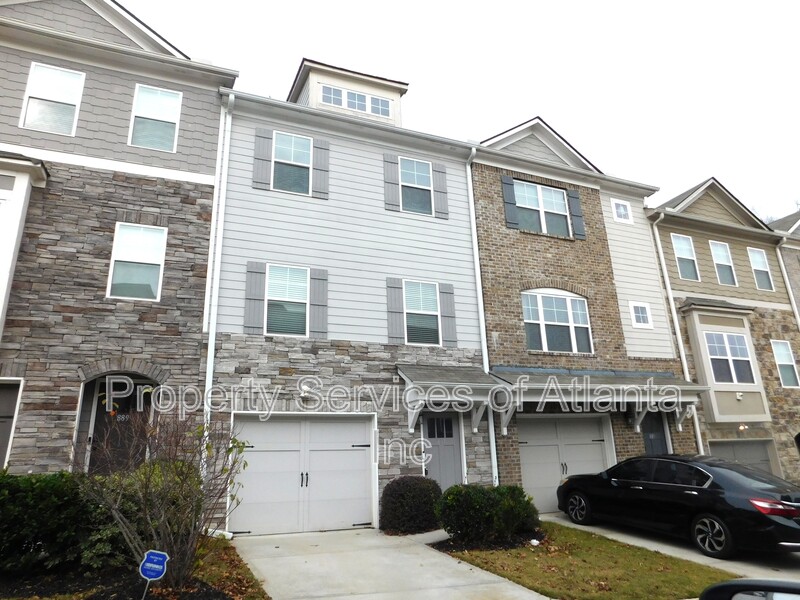 Atlanta House: 887 Society Cir SW