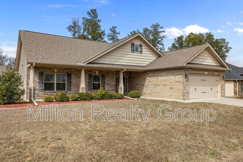 Lillington House: 178 Woodwater Circle