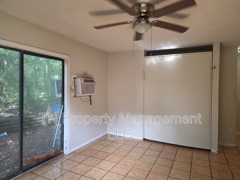 Carencro Condo: 202 Rue Basin - D