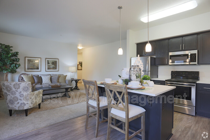 Washougal House: 2300 Main Street