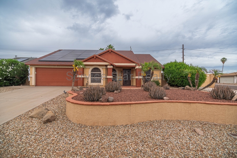 Peoria House: 7730 W Shaw Butte Dr