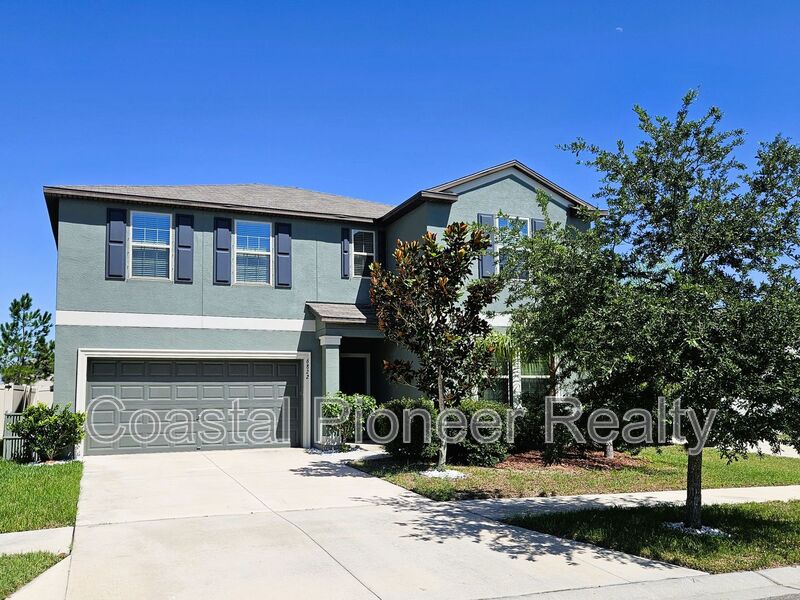 Sun City Center House: 6822 King Crk Dr.
