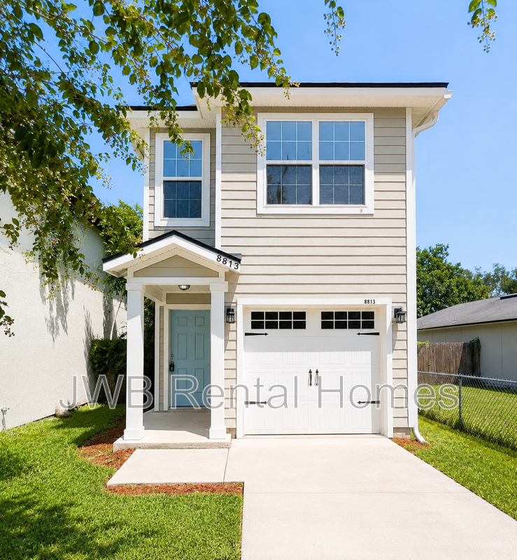 Jacksonville House: 8813 Cocoa Ave