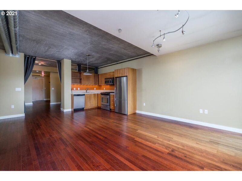 Portland Condo: 1926 W Burnside St  - 1504