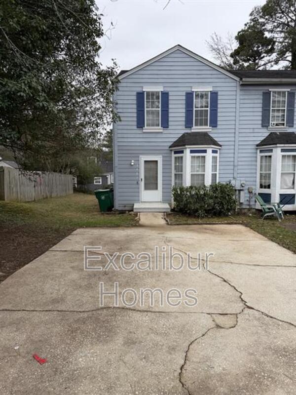 Decatur House: 3461 Kingswood Run